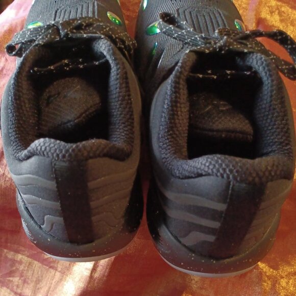 NIB Rare First Edition 741 Performance Black Rover Sneaker - Picture 10 of 11